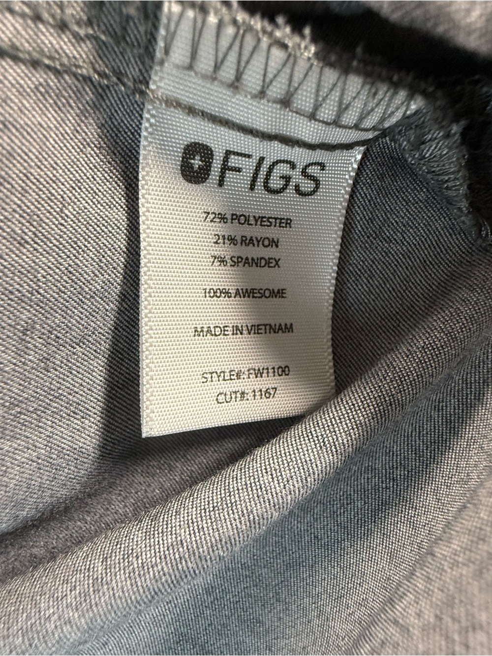 Figs scrub top - Picture 6 of 6